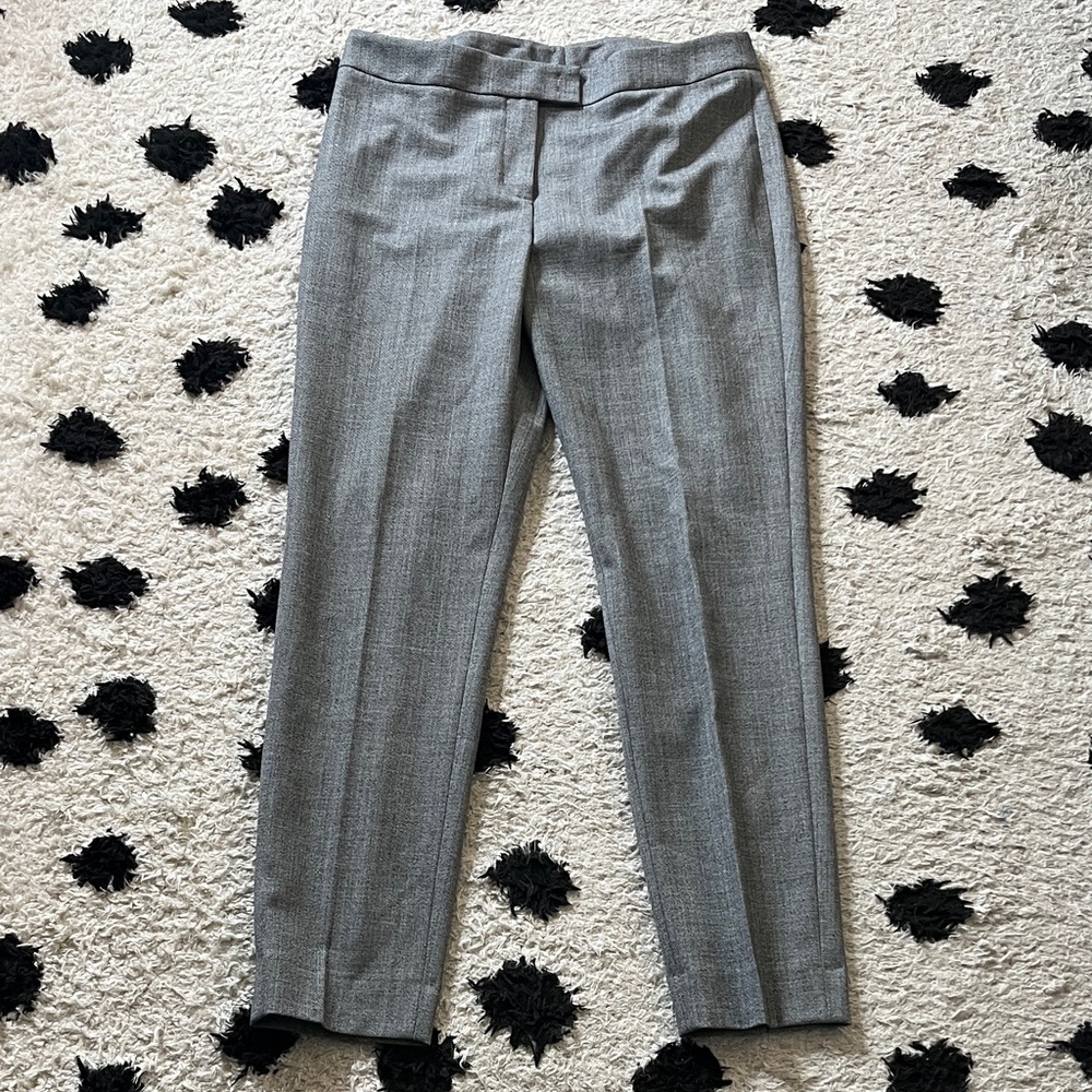 Akris Punto womens size 8 grey trousers